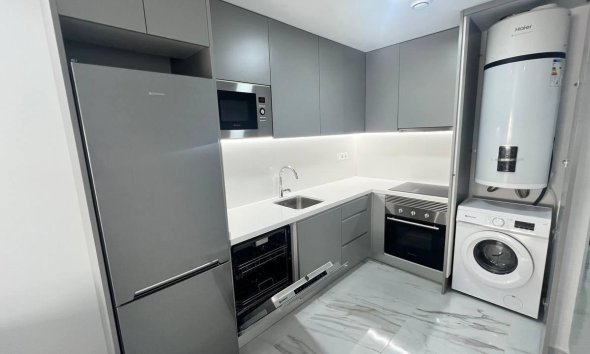 Reventa - Apartment -
Torrevieja - Parque de las Naciones