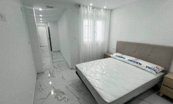 Reventa - Apartment -
Torrevieja - Parque de las Naciones