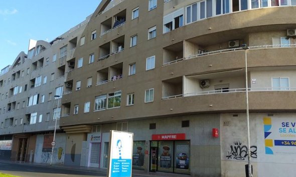 Resale - Apartment -
Torrevieja - El Molino