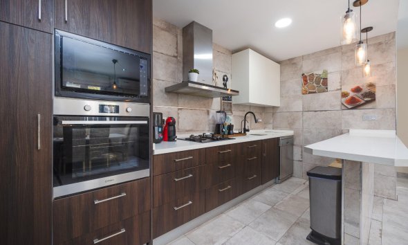 Reventa - Town House -
Torrevieja - Centro