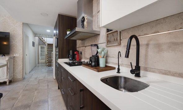 Reventa - Town House -
Torrevieja - Centro