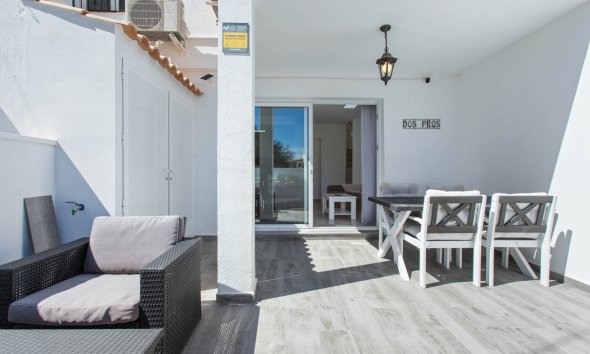Reventa - Duplex -
Torrevieja - Costa Blanca