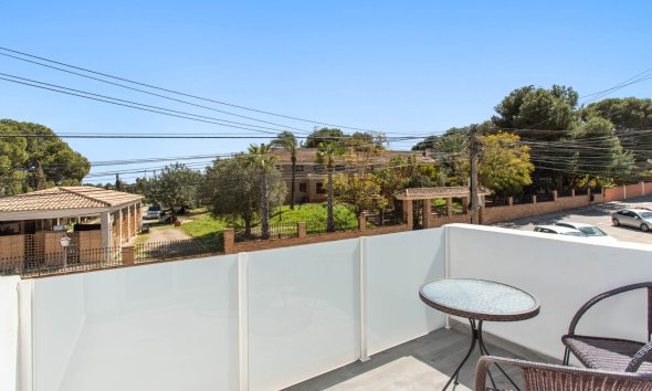 Reventa - Duplex -
Torrevieja - Costa Blanca