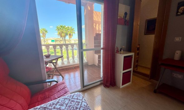 Reventa - Semi Detached -
Torrevieja - El Limonar