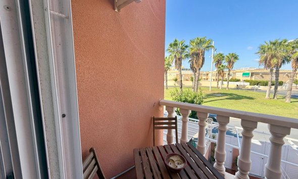 Reventa - Semi Detached -
Torrevieja - El Limonar