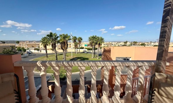 Reventa - Semi Detached -
Torrevieja - El Limonar