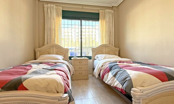 Reventa - Apartment -
Orihuela Costa - Costa Blanca