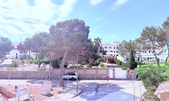 Resale - Town House -
Orihuela Costa - Las Filipinas