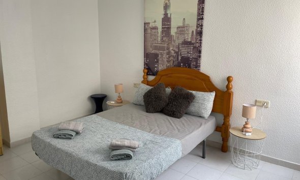 Revente - Attique -
Torrevieja - Centro