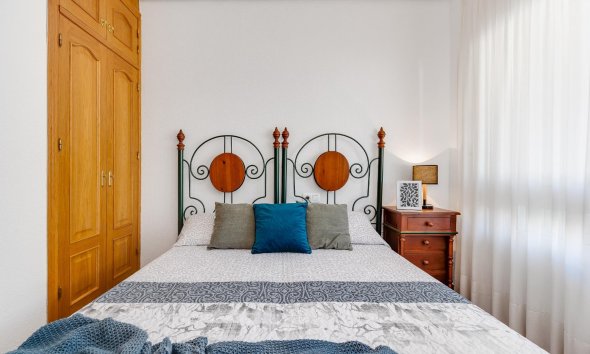 Reventa - Ático -
Torrevieja - Paseo Maritimo