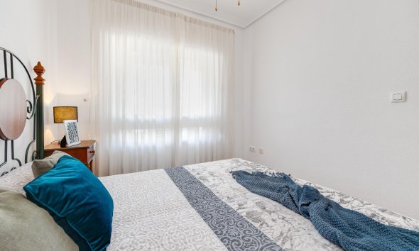 Reventa - Ático -
Torrevieja - Paseo Maritimo