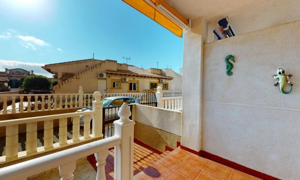 Reventa - Apartment -
Orihuela Costa - La Zenia