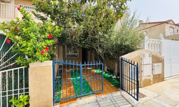 Reventa - Duplex -
Torrevieja - Costa Blanca