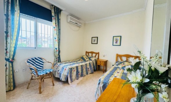 Reventa - Duplex -
Torrevieja - Costa Blanca