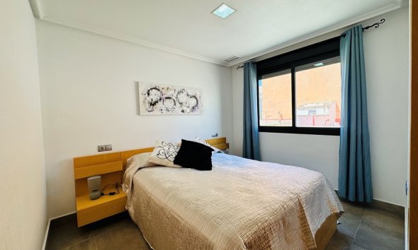 Resale - Apartment -
La Mata - Costa Blanca