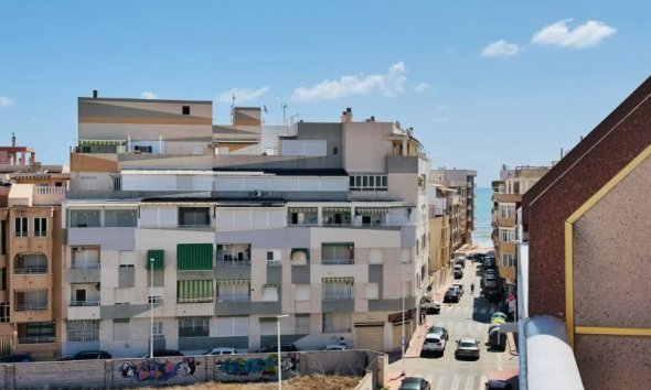 Resale - Apartment -
La Mata - Costa Blanca